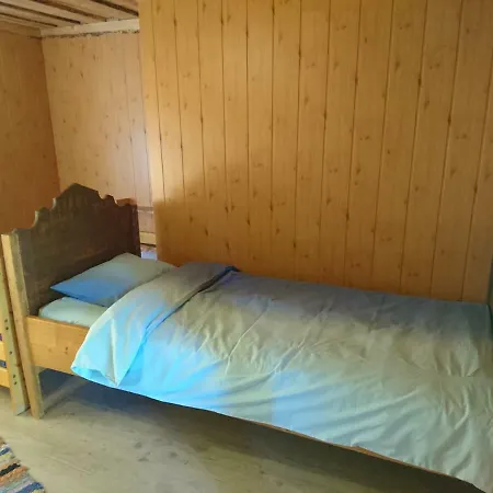 Holiday House * Nommeveski